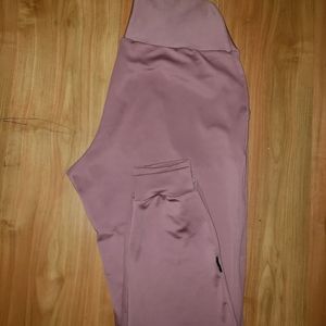 Oraki ~ jogger ecolux dusty mauve